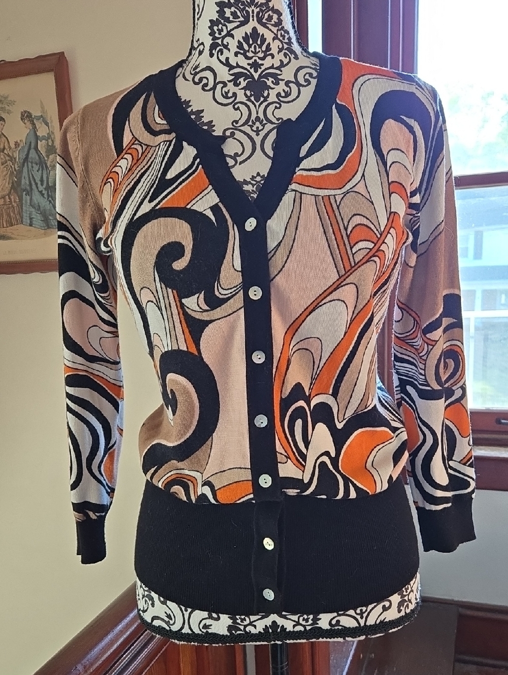 Abstract Swirl Button-Front Cardigan in Black, Orange, Beige M